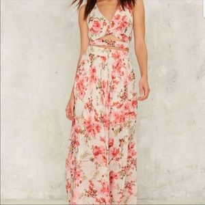 Beautiful two piece dress!